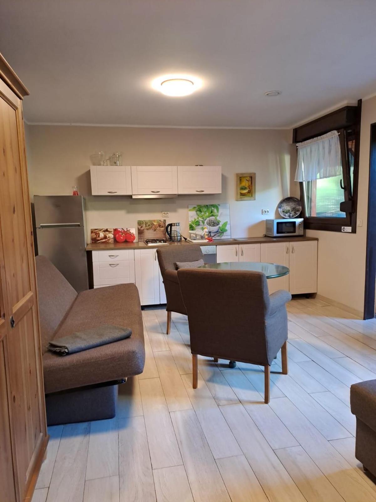 Zefir Domek Nr 5 Dąbki Exteriör bild